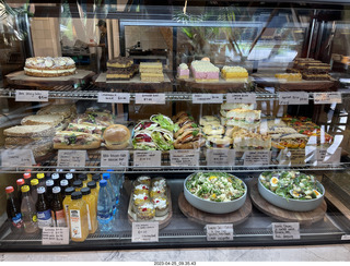 12 a1s. New Zealand - cultural center for breakfast