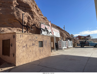 42 a20. Utah - Hanksville - Hollow in the Rock store