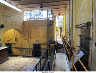 112 a24. town of Tequila tour  - how they make tequila