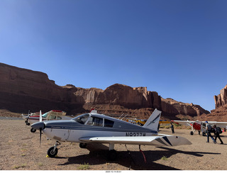 shanley pics - Monument Valley (UT25) - N8377W