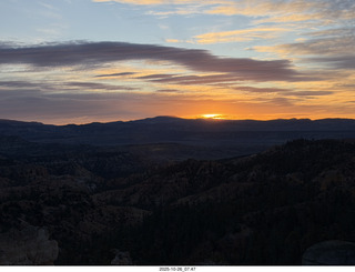 120 a2n. Bryce Canyon National Park sunrise