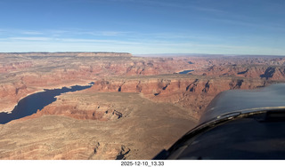 44 a2q. aerial - Arizona - Page to Nokai Dome