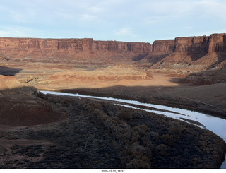 338 a2q. aerial - Utah - backcountry flying - Mineral Canyon