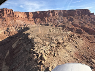 380 a2q. aerial - Utah backcountry - airstrip