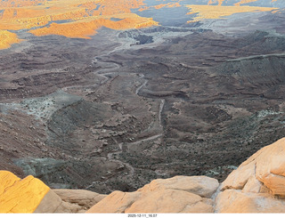 432 a2q. Utah - Canyonlands National Park - Mesa Arch