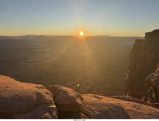 501 a2q. Utah - Canyonlands National Park - Green River Overlook - sunset