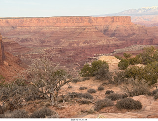545 a2q. Utah - drive from canyonlands to moab