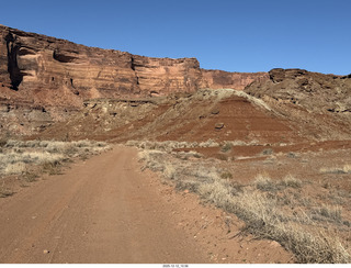 85 a2q. Utah - Mineral Canyon hike