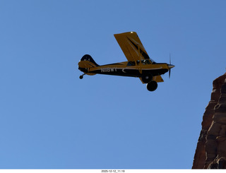 141 a2q. Utah - Mineral Canyon hike - yellow Husky NII8WY