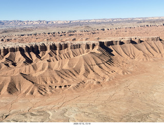 314 a2q. aerial - Utah - canyonlands