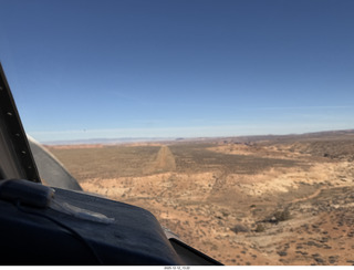 333 a2q. aerial - Utah - canyonlands - Sage Brush Bench landing