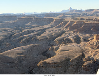 548 a2q. aerial - Utah - canyonlands