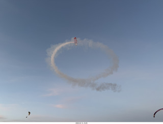 Arizona Flying Circus - PPG smoke trail